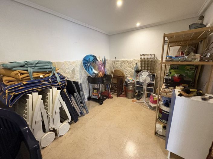 Image No.36-5 Bed Villa for sale
