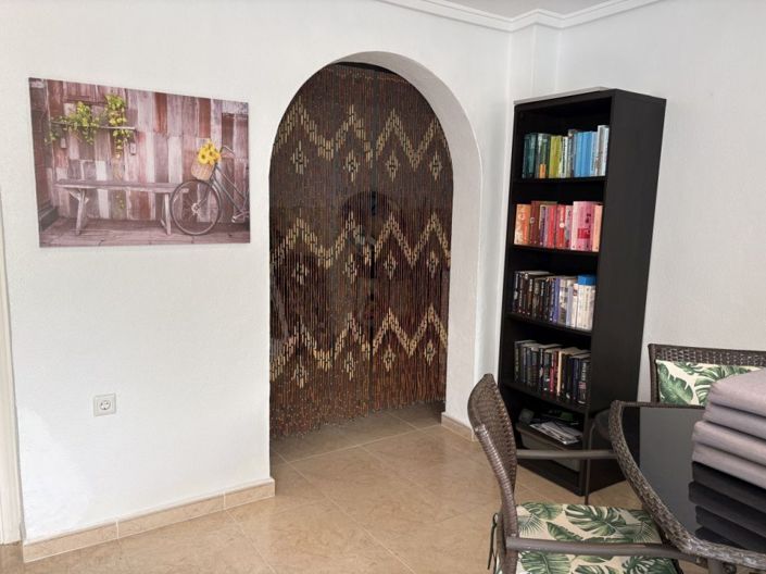 Image No.37-5 Bed Villa for sale
