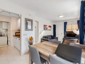 frontpic6-qu888-1024x768