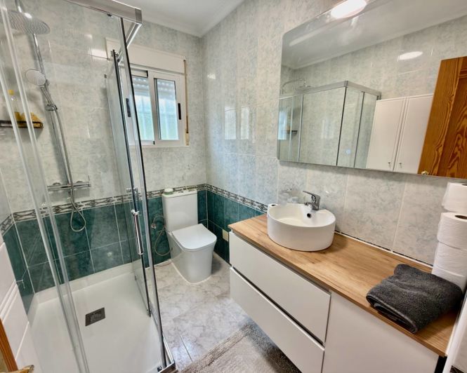 Image No.17-3 Bed Villa for sale