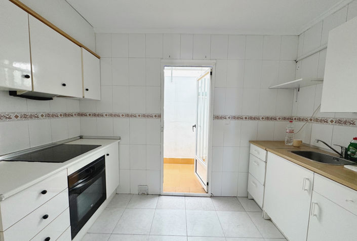 Image No.10-2 Bed Apartment for sale