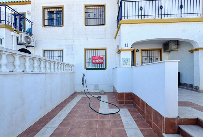 Image No.22-2 Bed Apartment for sale