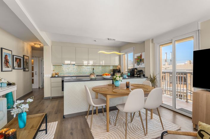 Image No.11-2 Bed Apartment for sale