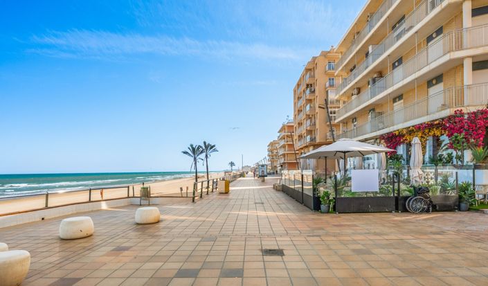 Image No.38-2 Bed Apartment for sale