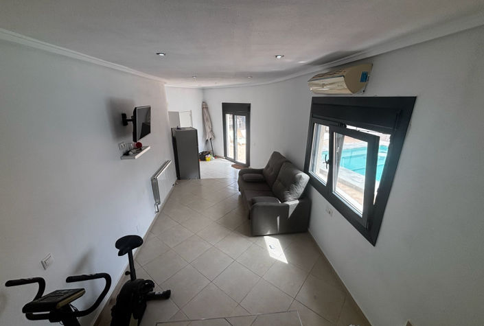 Image No.22-4 Bed Villa for sale