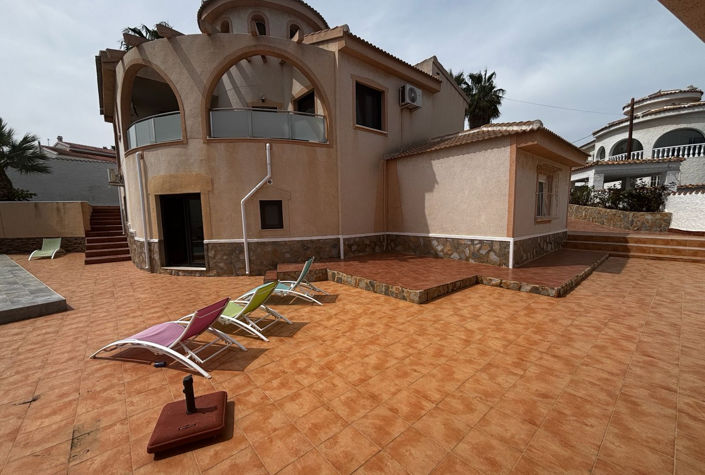 Image No.35-4 Bed Villa for sale