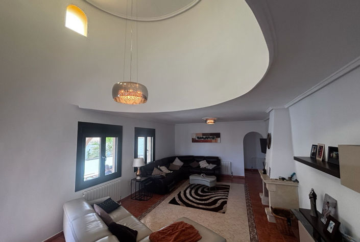 Image No.5-4 Bed Villa for sale