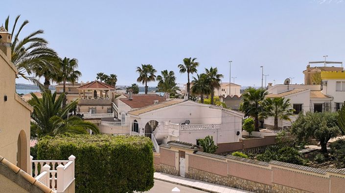 Image No.22-4 Bed Villa for sale