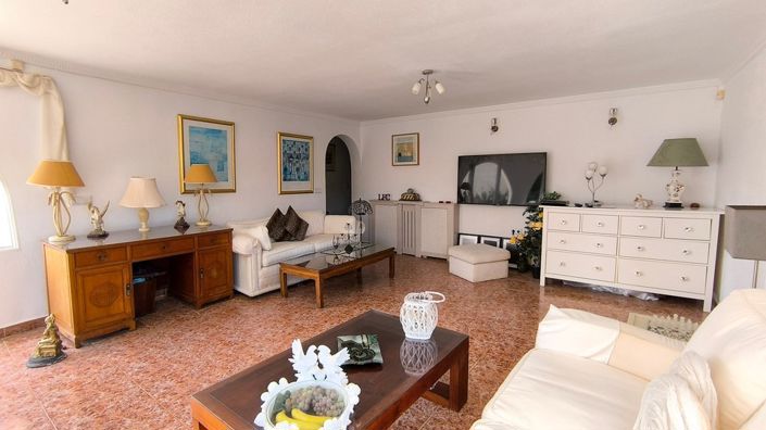 Image No.27-4 Bed Villa for sale