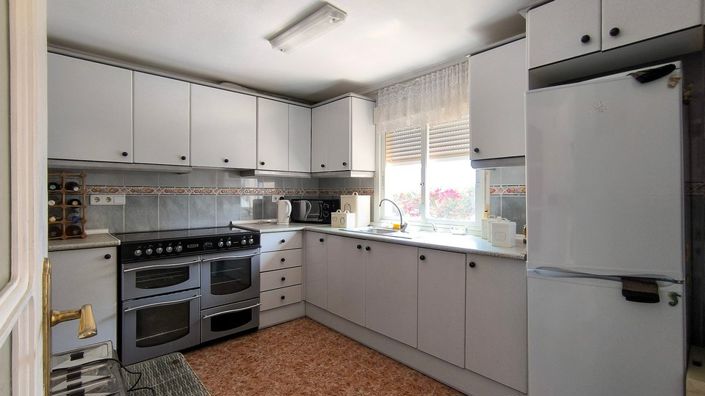 Image No.31-4 Bed Villa for sale