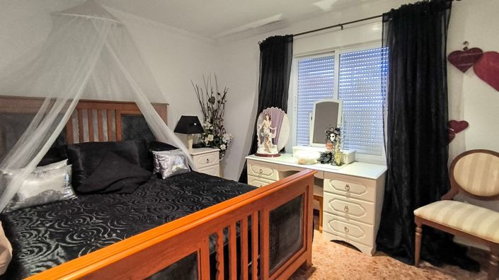 Image No.34-4 Bed Villa for sale