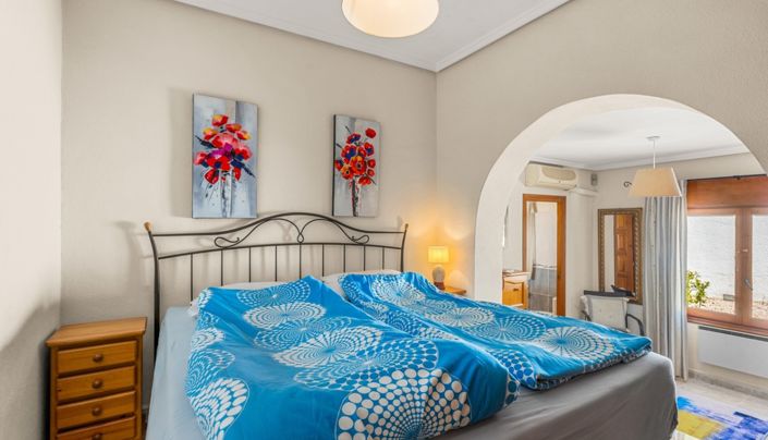 Image No.15-4 Bed Villa for sale