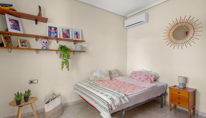 Image No.18-4 Bed Villa for sale