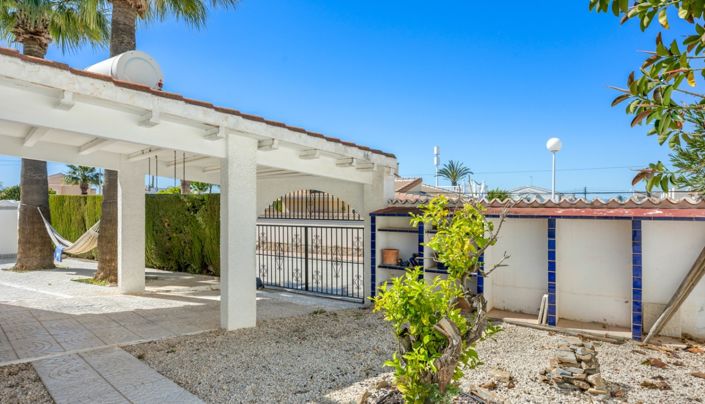 Image No.44-4 Bed Villa for sale