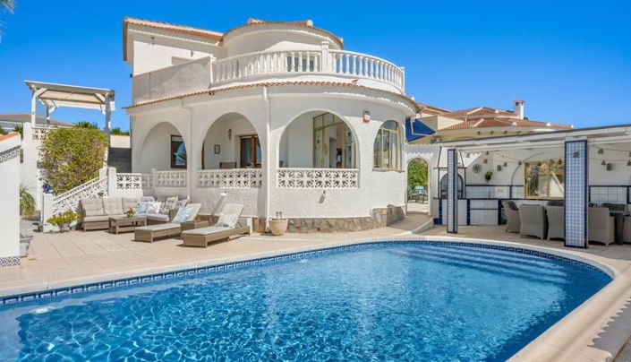 Image No.50-4 Bed Villa for sale