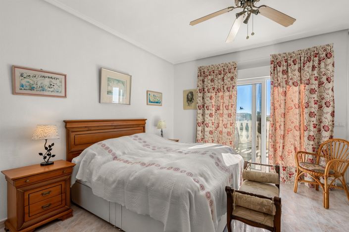 Image No.19-3 Bed Villa for sale