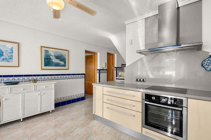 Image No.23-3 Bed Villa for sale