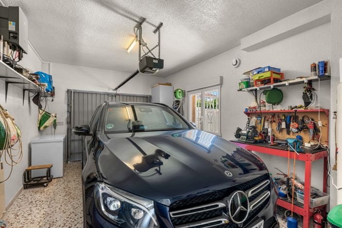 Image No.36-3 Bed Villa for sale