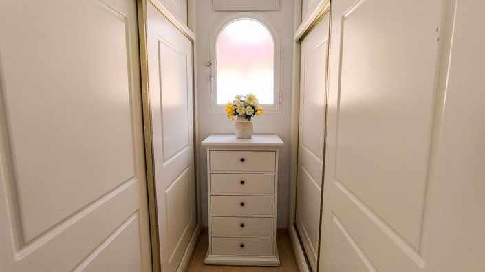 Image No.18-3 Bed Quad for sale