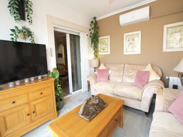 49477_elegant_four_bedroom_detached_villa_in_villas_andrea__bigastro_100426082712_img_4864