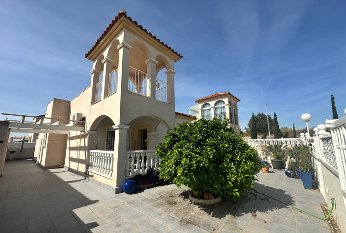 Image No.23-2 Bed Villa for sale