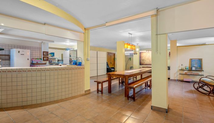Image No.51-6 Bed Villa for sale