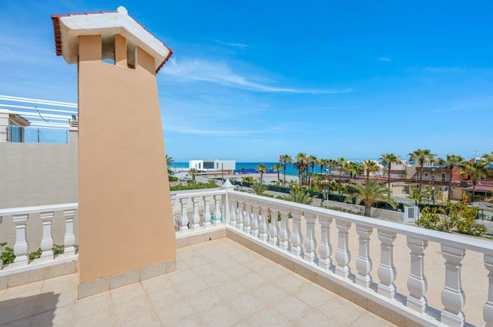 Image No.58-6 Bed Villa for sale