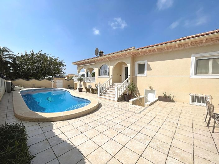Image No.26-4 Bed Villa for sale