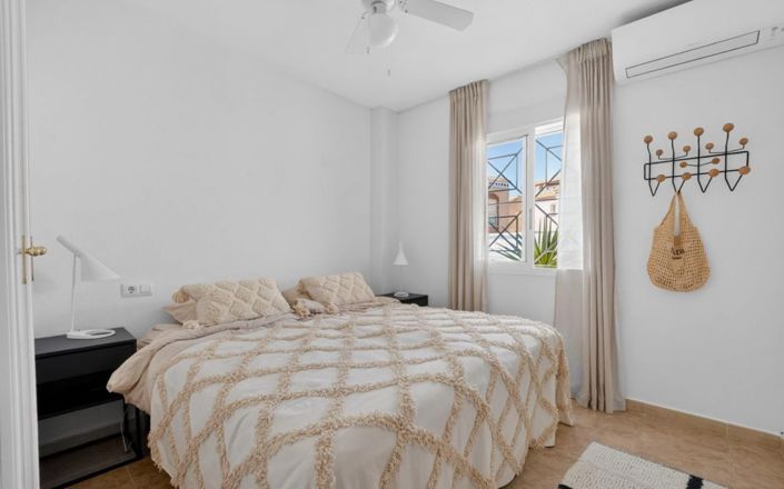 Image No.12-2 Bed Apartment for sale