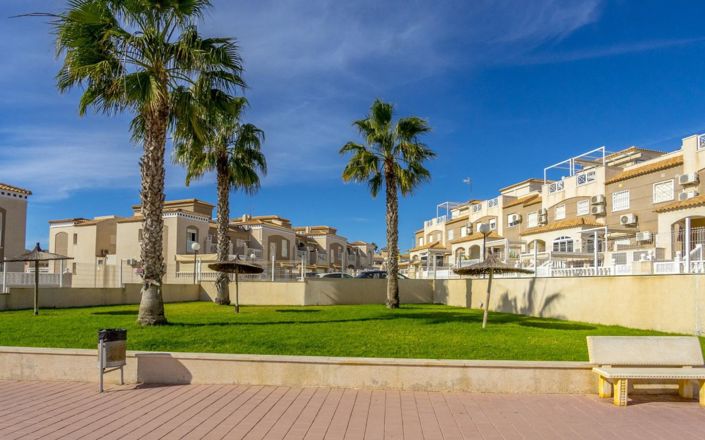 Image No.30-2 Bed Apartment for sale