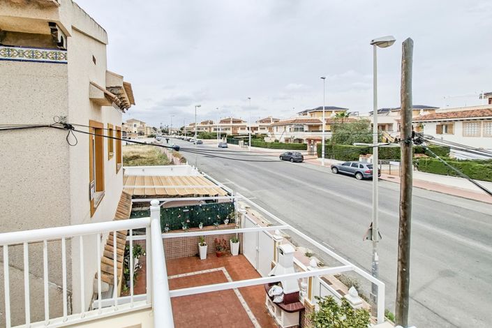 Image No.17-2 Bed Apartment for sale