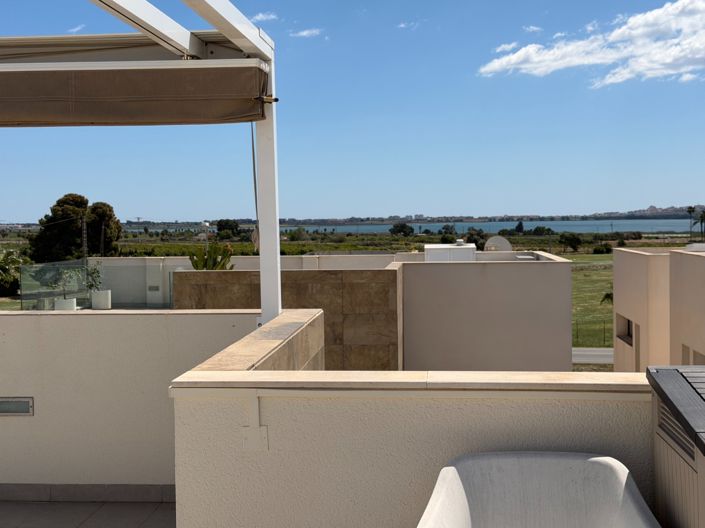 Image No.26-3 Bed Villa for sale