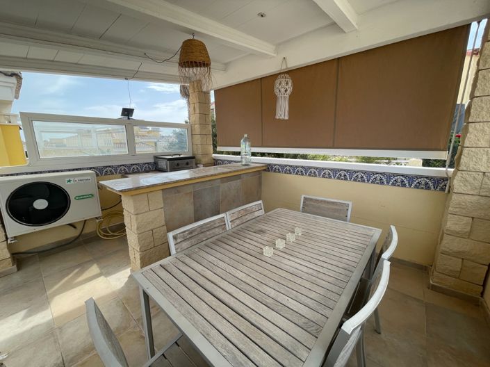 Image No.21-3 Bed Villa for sale