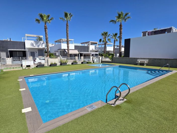 Image No.24-2 Bed Bungalow for sale