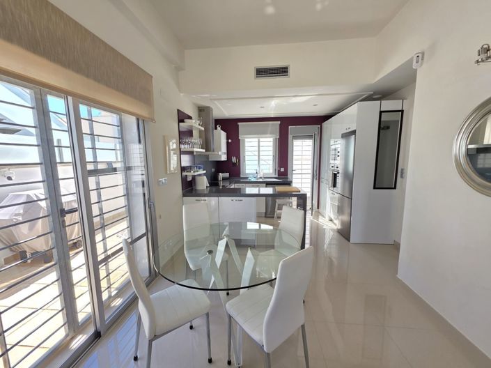 Image No.5-2 Bed Bungalow for sale