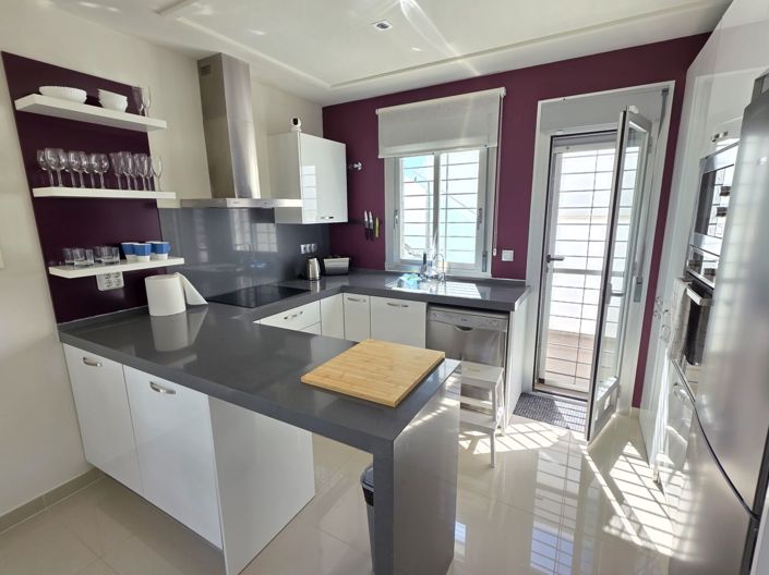 Image No.9-2 Bed Bungalow for sale