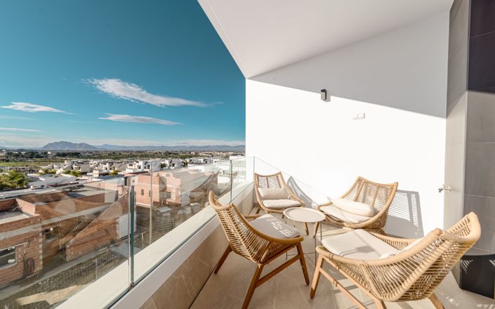 Image No.3-2 Bed Villa for sale
