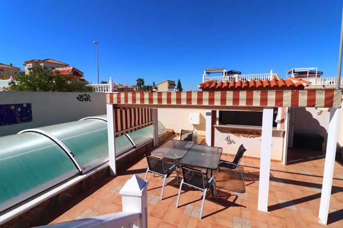 Image No.25-3 Bed Villa for sale