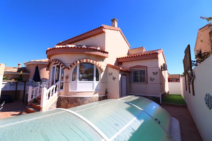 Image No.32-3 Bed Villa for sale