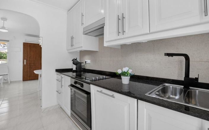 Image No.12-2 Bed Apartment for sale