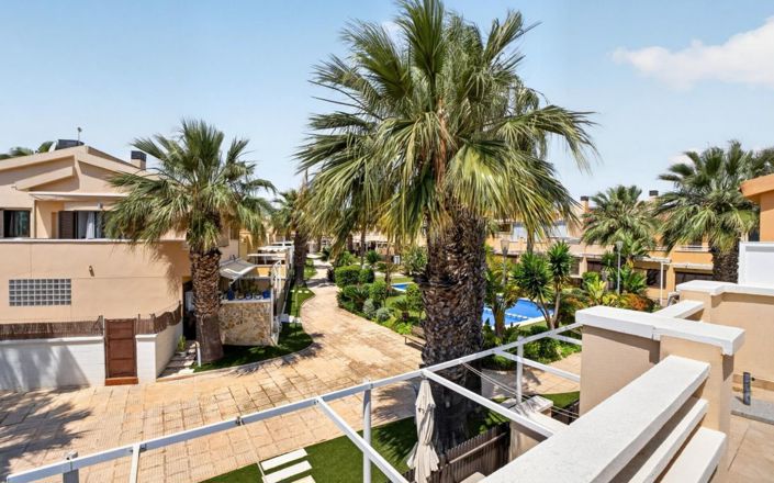 Image No.22-2 Bed Property for sale