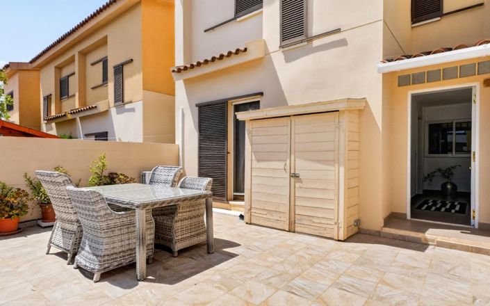 Image No.27-2 Bed Property for sale