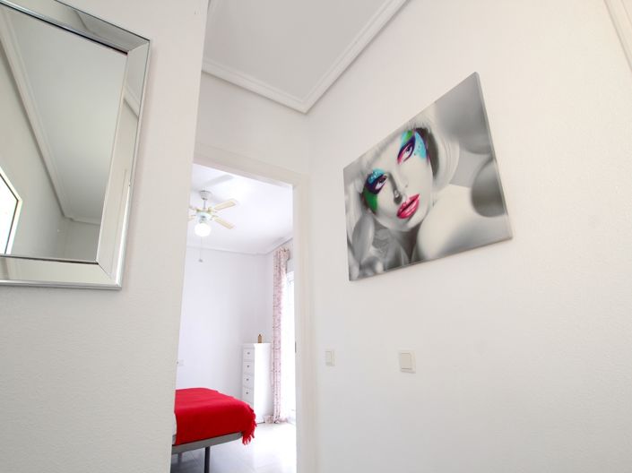 Image No.18-3 Bed Townhouse for sale
