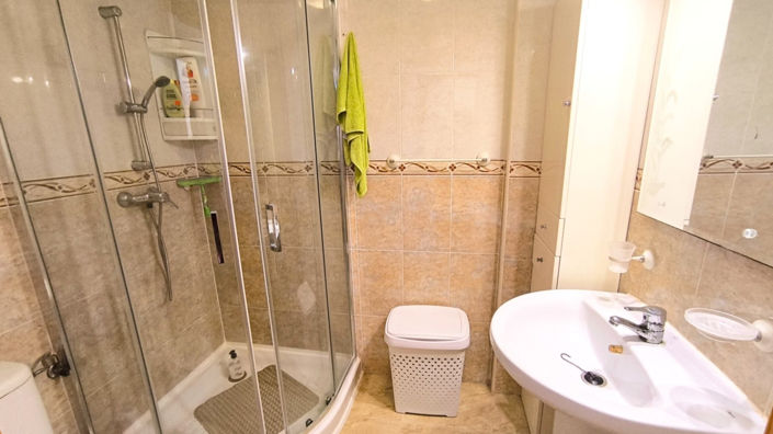 Image No.9-2 Bed Apartment for sale