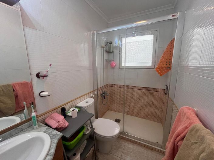 Image No.18-2 Bed Apartment for sale