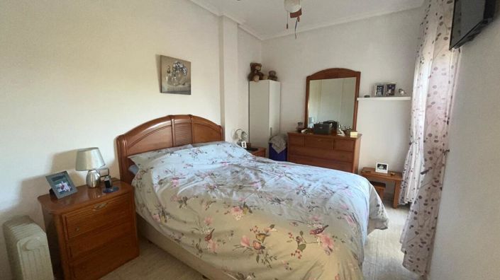 Image No.17-2 Bed Apartment for sale