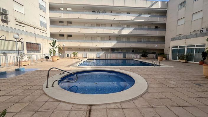 Image No.27-2 Bed Apartment for sale