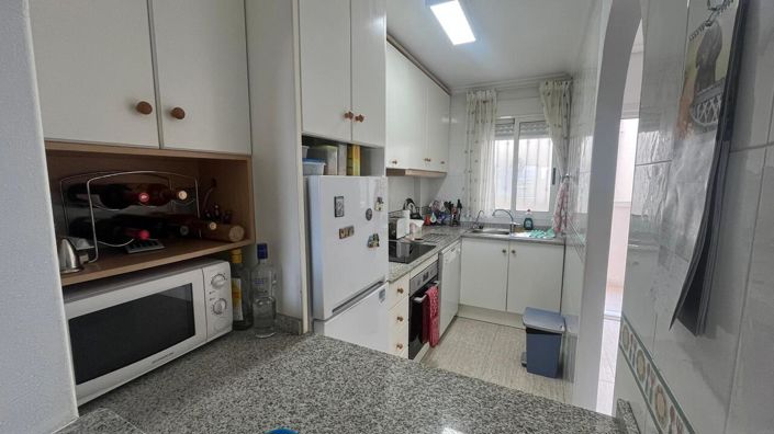 Image No.8-2 Bed Apartment for sale