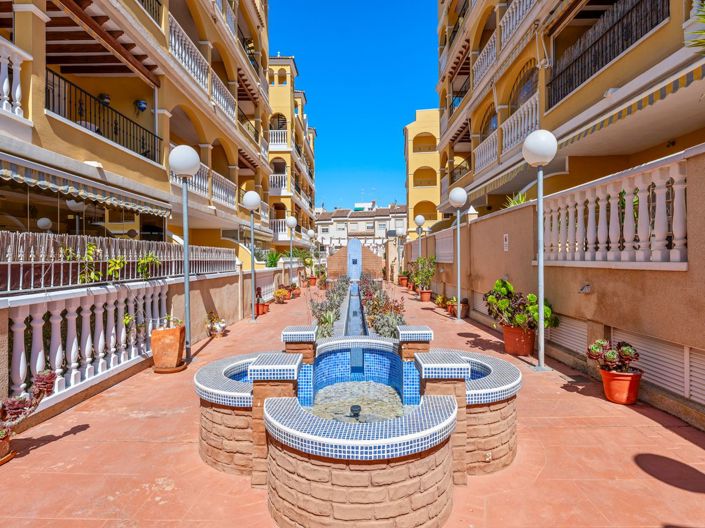 Image No.26-2 Bed Apartment for sale