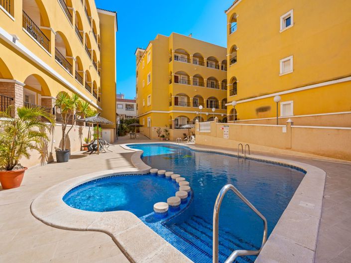 Image No.30-2 Bed Apartment for sale